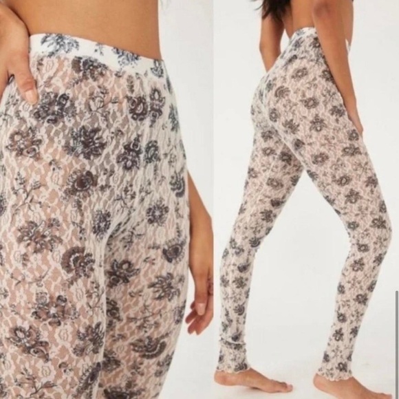Free People Layered in Lace Legging Ivory Combo High Rise - Picture 2 of 4